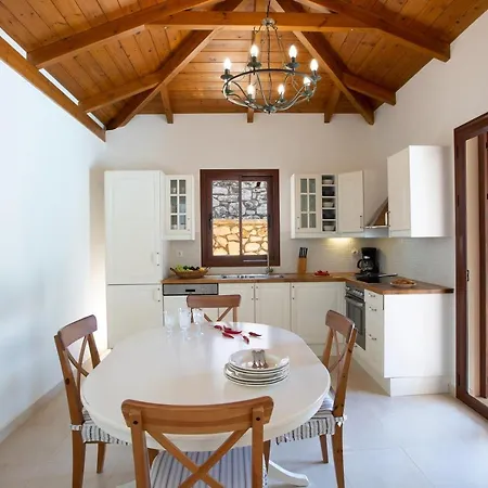 Villa Arodo Seaside | Penelope Syvota